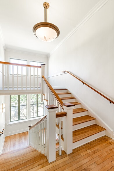 More Photos Of 331 N 1st Ave, Phoenix Office Residential For Lease