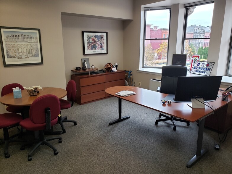 More Photos Of 1110 N Charles St, Baltimore Unknown For Lease