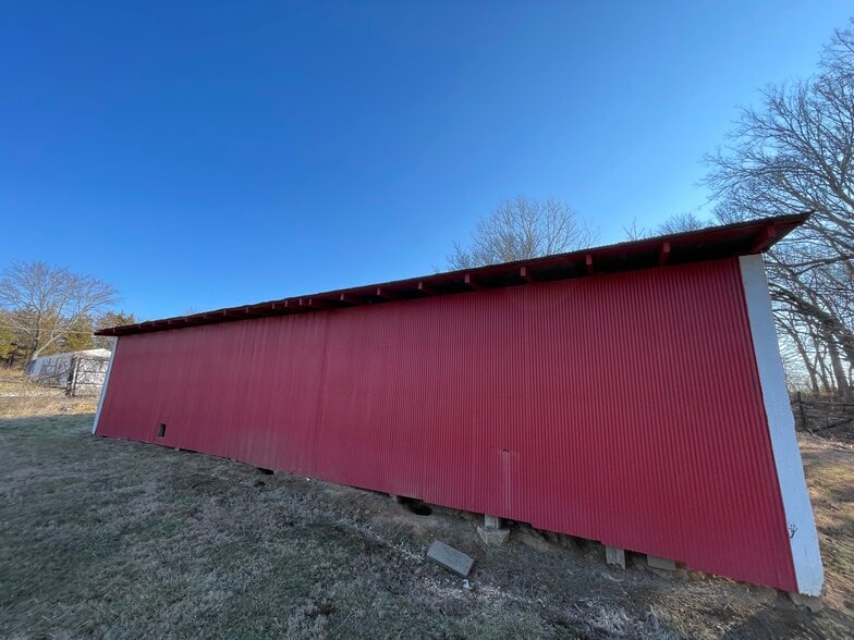 More Photos Of 2902 Clay St, De Soto Manufactured Housing Mobile Home Park For Sale