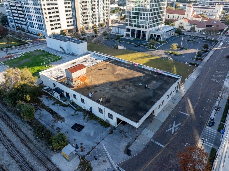 More Photos Of 47 West Jefferson Street, Orlando Hotel For Sale