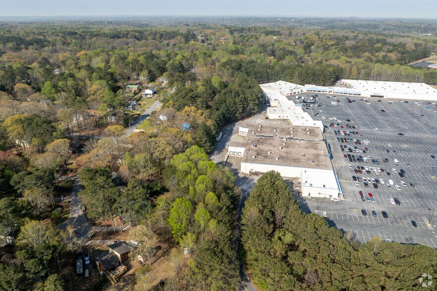 More Photos Of 0 Plaza Pky, Douglasville Land For Sale