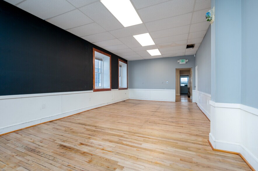 More Photos Of 518 Virginia Ave, Towson Office For Lease