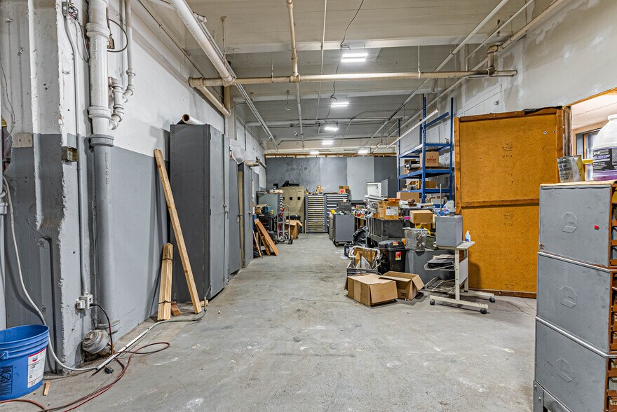 More Photos Of 161 Abington Ave, Newark Warehouse For Sale