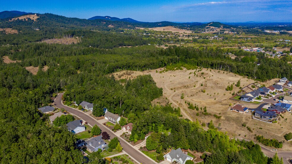 More Photos Of 609 Coastal View Dr, Philomath Land For Sale