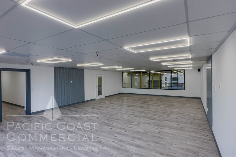 More Photos Of 340 Rancheros Dr, San Marcos Warehouse For Sale