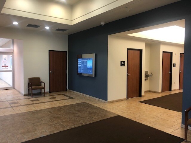 More Photos Of 2490 S Woodworth Loop, Palmer Medical For Lease