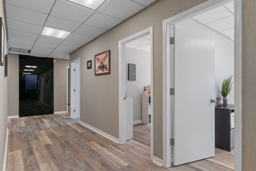 More Photos Of 315 Howell Ave, Brooksville Loft Creative Space For Sale