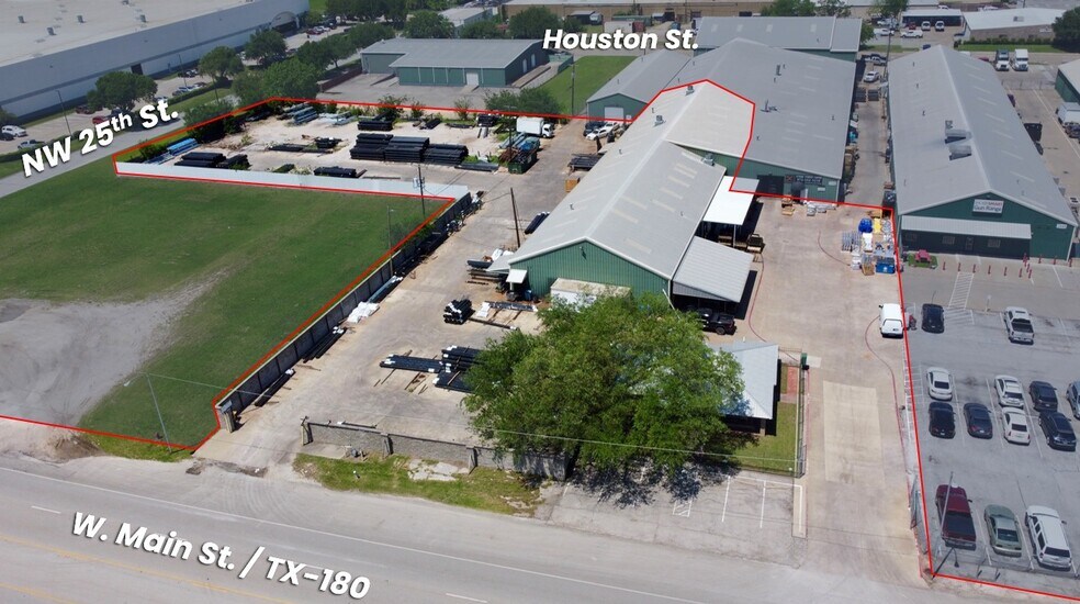 Primary Photo Of 2448 W Main St, Grand Prairie Unknown For Lease