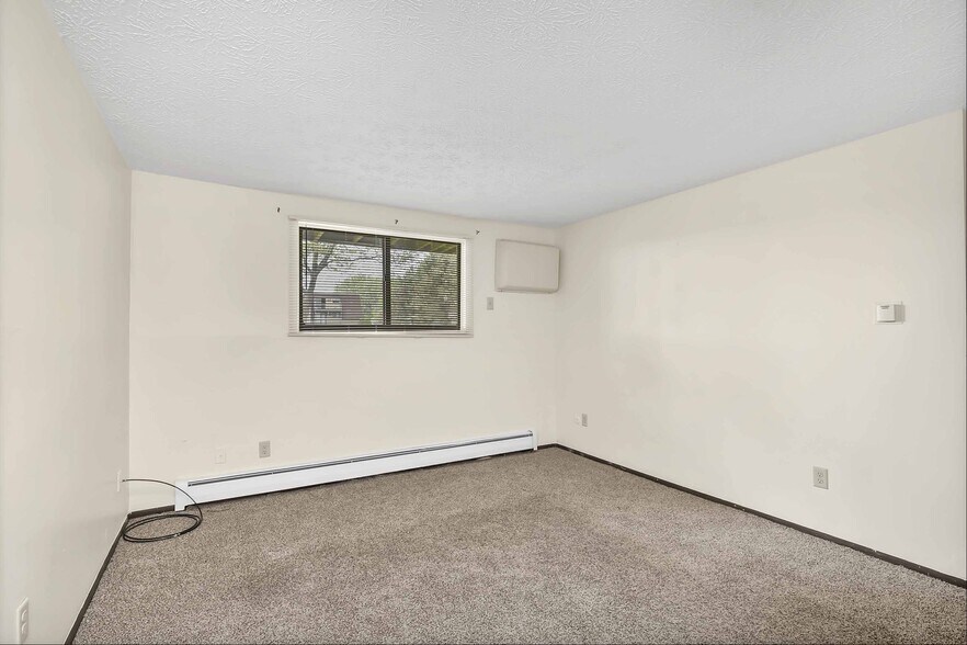 More Photos Of 2612 Pioneer Trl, Sandusky Apartments For Sale