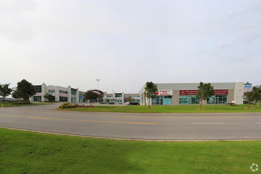 More Photos Of 576 Bryne Dr, Barrie Light Distribution For Lease