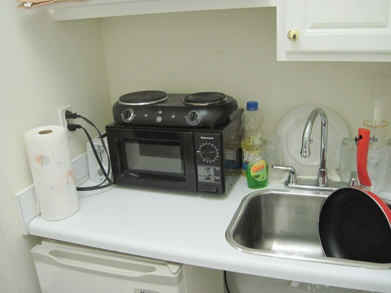 More Photos Of 1301 Shiloh Rd, Kennesaw Office Residential For Lease