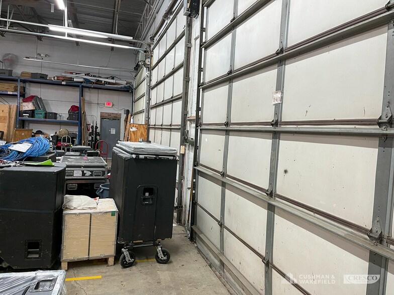 More Photos Of 7809 First Pl, Oakwood Village Warehouse For Sale