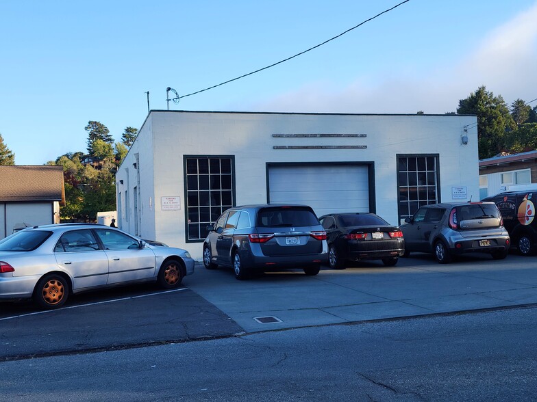 Primary Photo Of 9 Montford Ave, Mill Valley Auto Repair For Lease