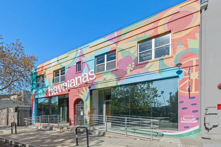 More Photos Of 513 Boccaccio Ave, Venice Office For Lease