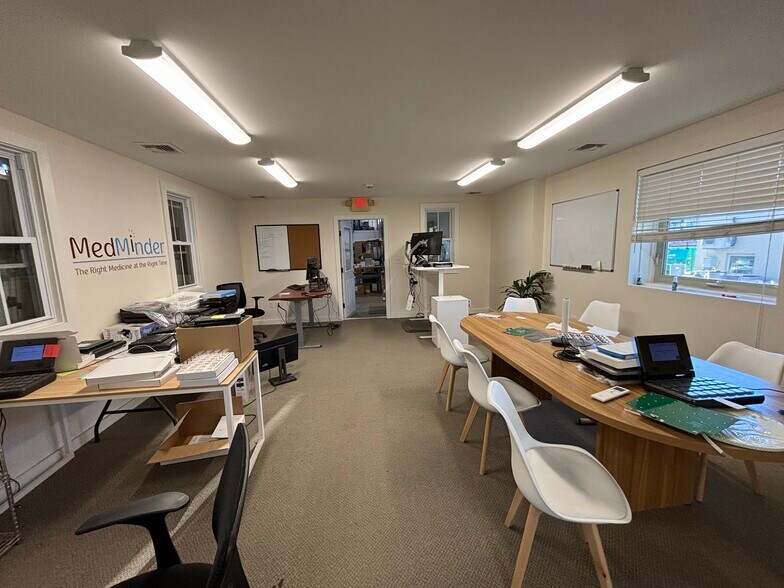 More Photos Of 30 Charles St, Needham Flex For Lease
