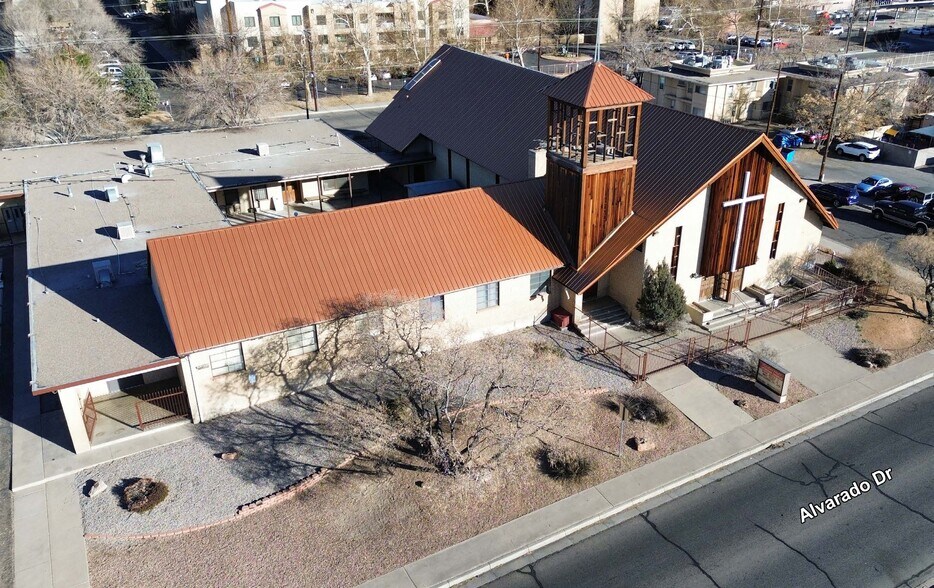 More Photos Of 210 Alvarado Dr SE, Albuquerque Religious Facility For Sale
