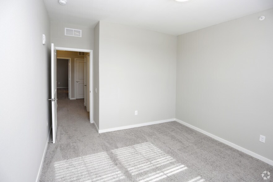More Photos Of 11010 Twenty Mile Rd, Parker Apartments For Lease