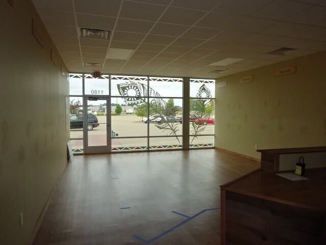 More Photos Of 1100-1200 Meridian Dr, Plover General Retail For Lease