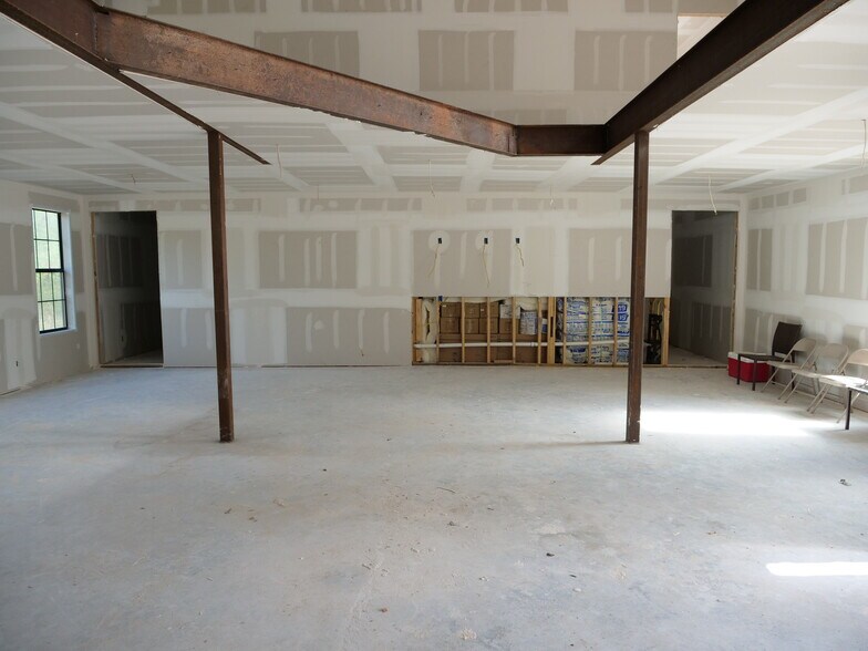 More Photos Of 2529 Sciaaca Rd, Spring Office For Sale