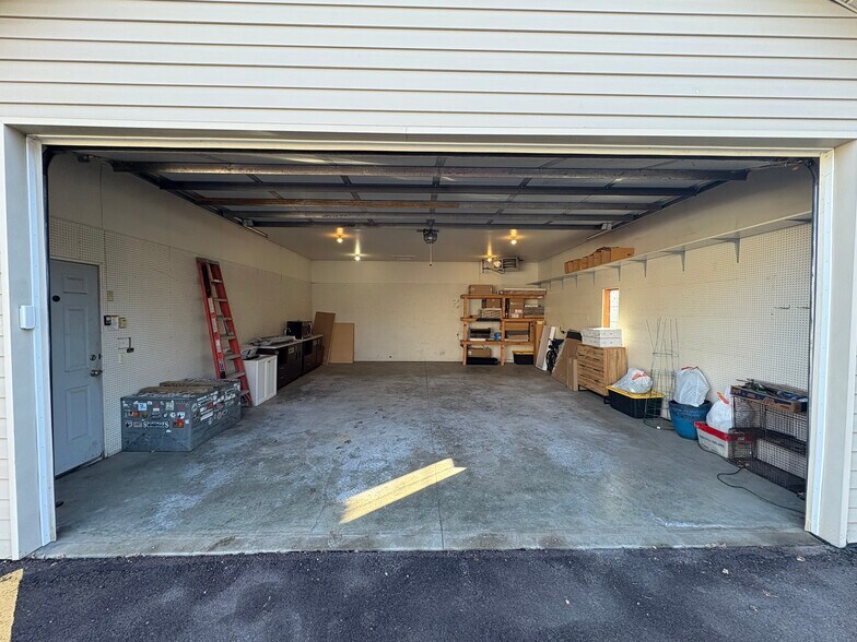 More Photos Of 5200 S Cliff Ave, Sioux Falls Office For Lease