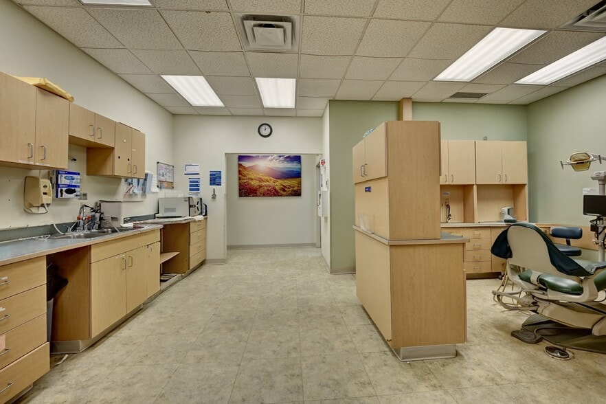 More Photos Of 341 Graff Rd, New Philadelphia Freestanding For Sale