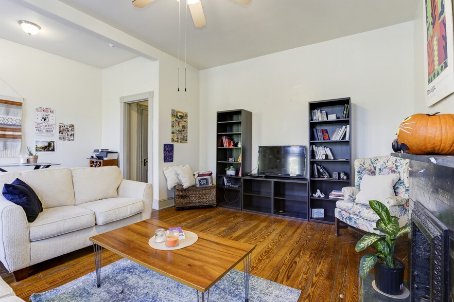 More Photos Of 1623 W Grace St, Richmond Apartments For Sale