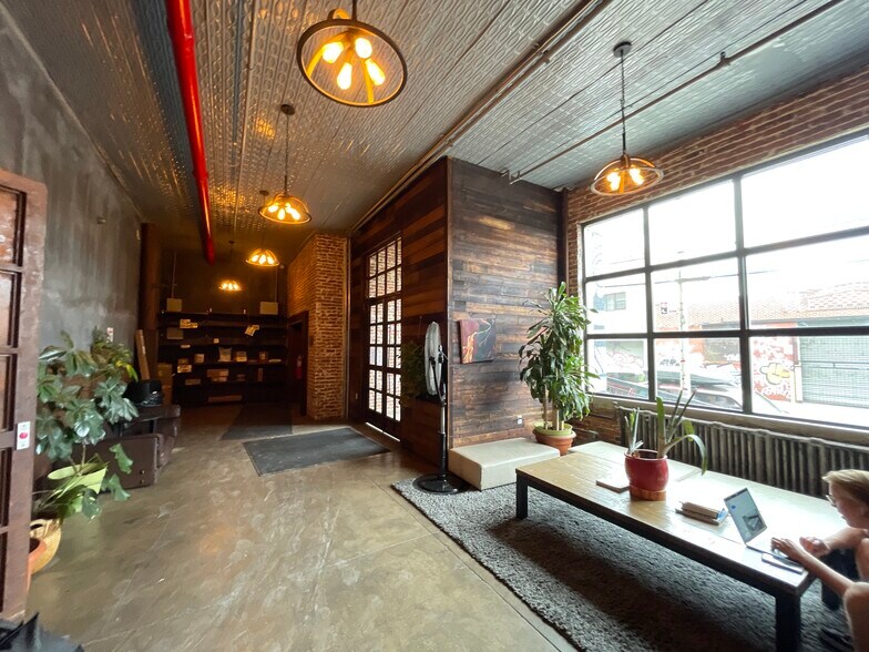 More Photos Of 195 Morgan Ave, Brooklyn Loft Creative Space For Lease