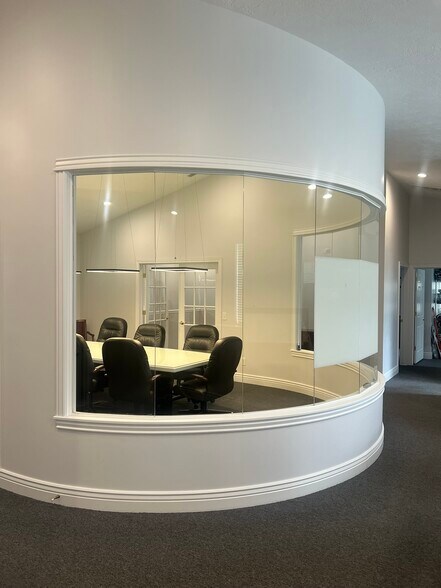 More Photos Of 9537 S 700 E, Sandy Office For Lease