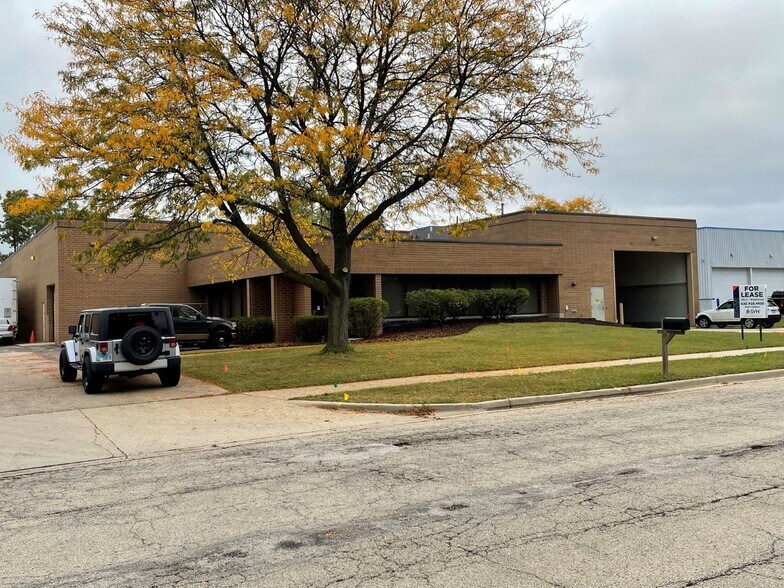 Primary Photo Of 3750 Stern Ave, St Charles Warehouse For Sale