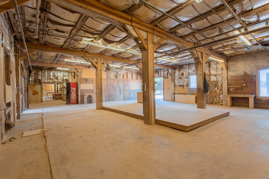 More Photos Of 205 Van Buren St, Nashville Loft Creative Space For Lease