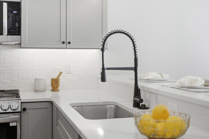 More Photos Of 100 Huselton Dr, Butler Multifamily For Sale