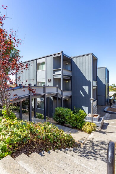 More Photos Of 201 Avian Dr, Vallejo Apartments For Sale