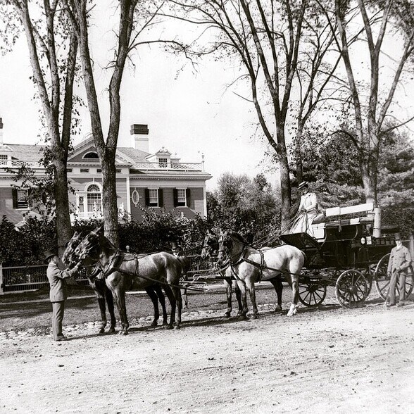 More Photos Of 2 Kemble St, Lenox Hotel For Sale