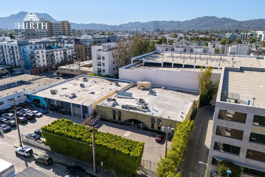 More Photos Of 11128 Weddington St, North Hollywood Movie Radio TVStudio For Sale