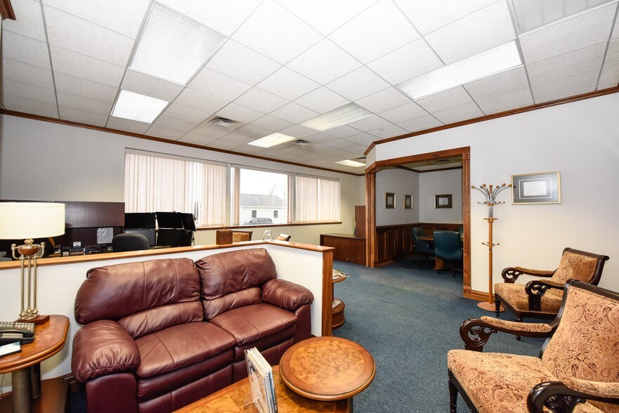 More Photos Of 5266 Seneca St, West Seneca Office For Lease