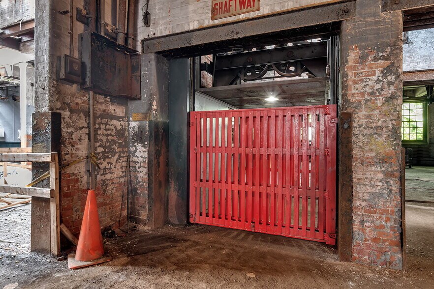 More Photos Of 203 Pratt St, Buffalo Industrial For Sale