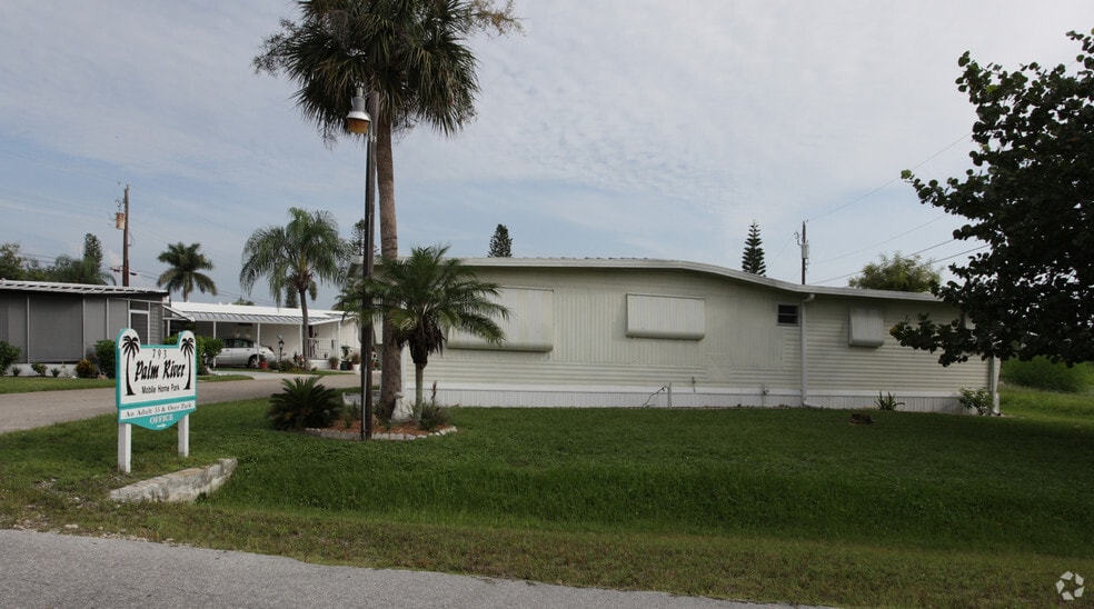More Photos Of 793 Walkerbilt Rd, Naples Manufactured Housing Mobile Home Park For Sale