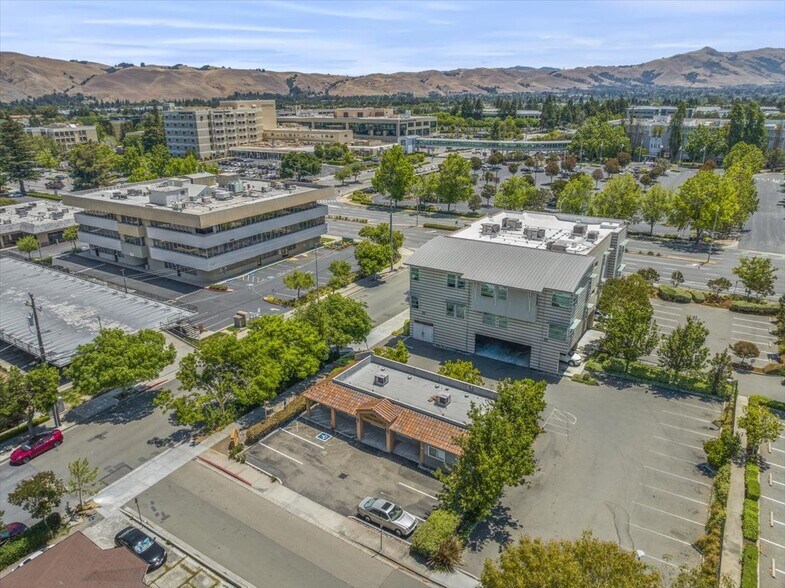 More Photos Of 2410 Dyer Ln, Fremont Medical For Lease