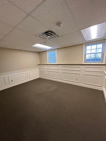 More Photos Of 1290 Worcester Rd, Framingham Office For Lease