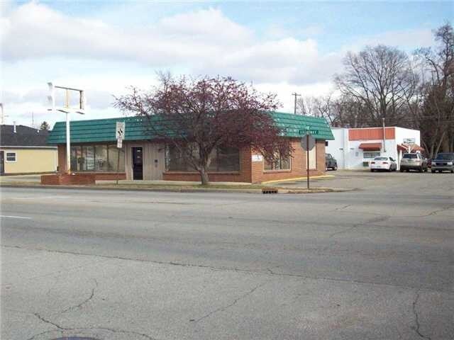 More Photos Of 2100 Broadway, Anderson Storefront For Sale