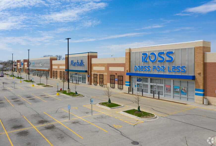 More Photos Of NWC 42nd St & Pulaski Rd, Chicago Unknown For Sale