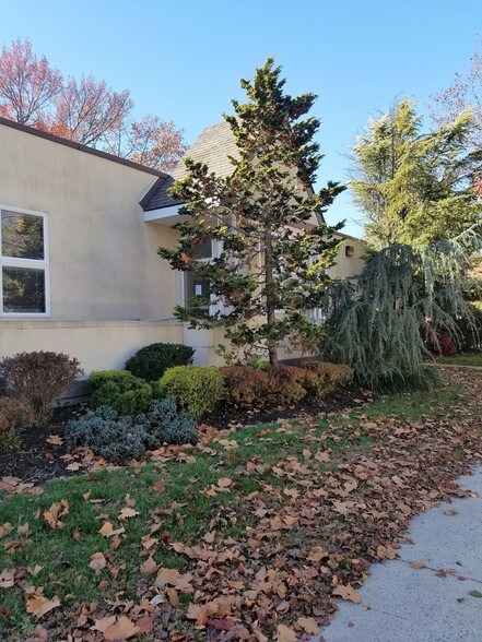 More Photos Of 150 N 2nd St, Hammonton Office For Sale