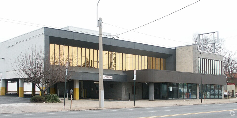 More Photos Of 7034-7048 Castor Ave, Philadelphia Coworking Space