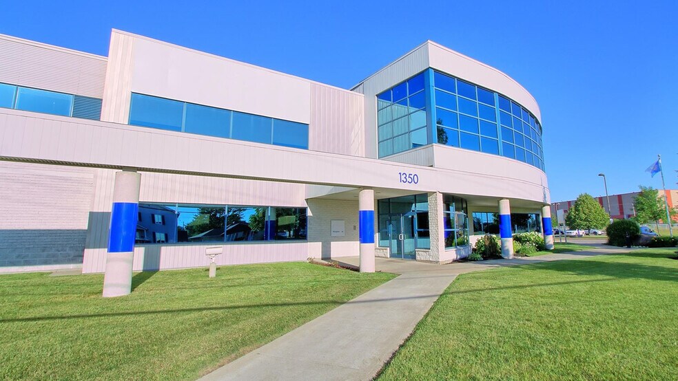 More Photos Of 1350 Ch Saint-Roch, Sorel-tracy Office For Lease