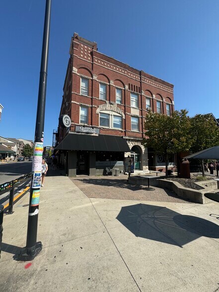 More Photos Of 100 Northwestern Ave, West Lafayette Apartments For Lease
