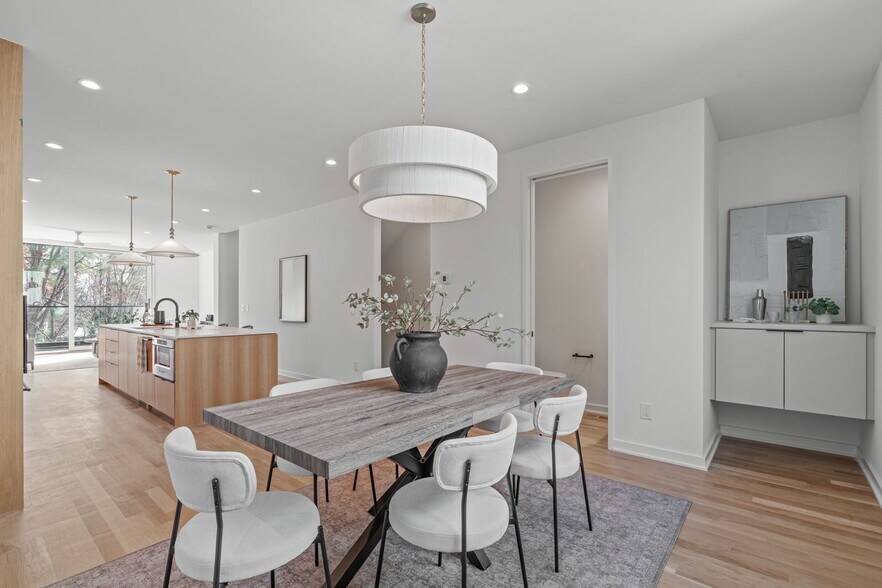 More Photos Of , Raleigh Multifamily For Sale