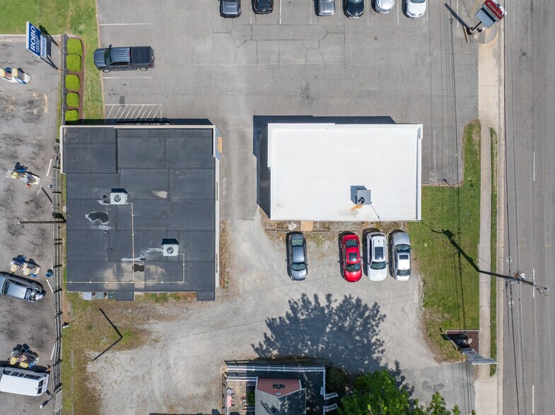 More Photos Of 1326 E Pembroke Ave, Hampton Office For Sale