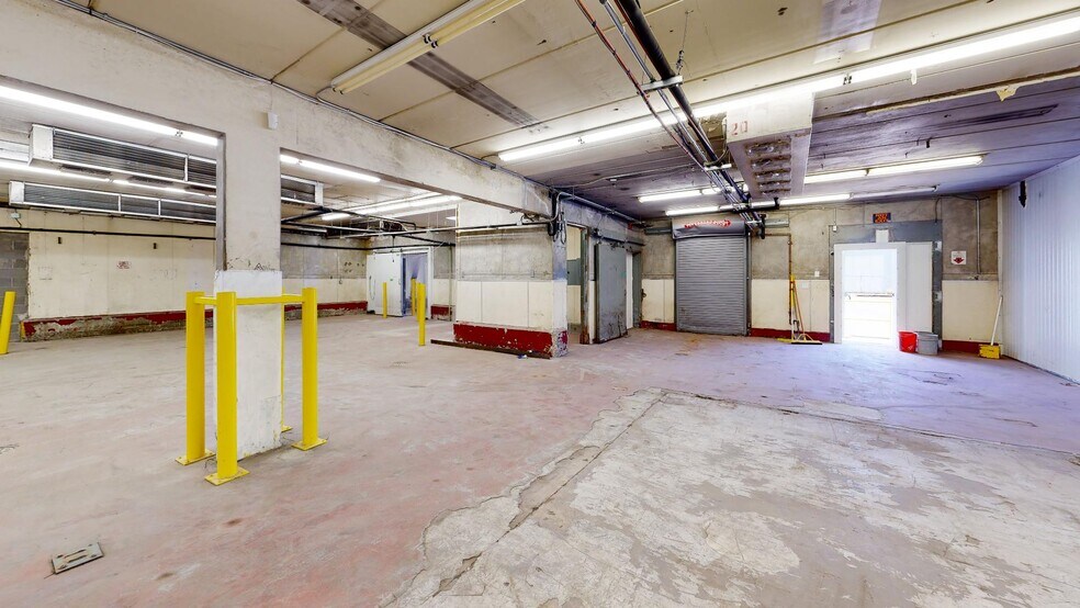 More Photos Of 2423 E University Dr, Phoenix Refrigeration Cold Storage For Sale