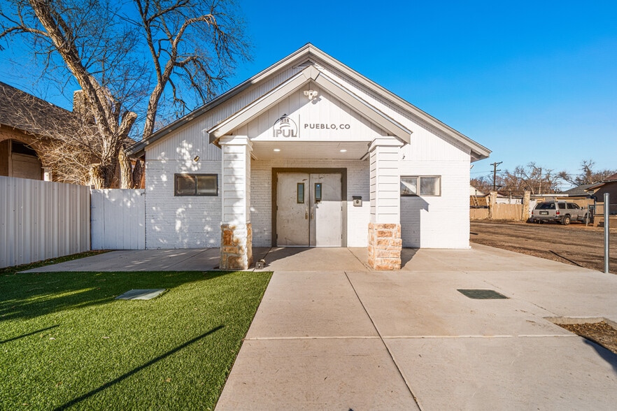 Primary Photo Of 1021 W 11th St, Pueblo Specialty For Sale
