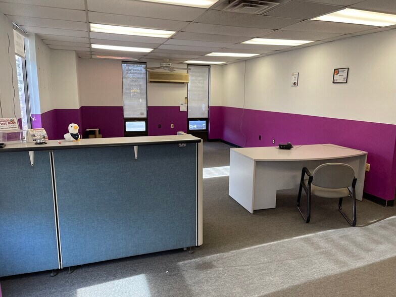 More Photos Of 14 Veronica Ave, Somerset Manufacturing For Sale
